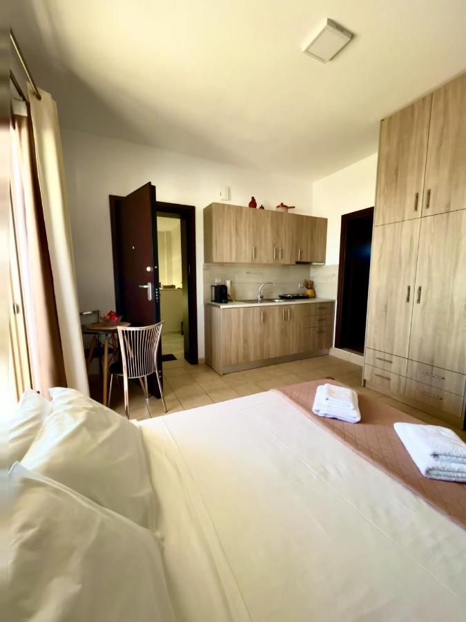 Giotas House Apartment Ierapetra  Bagian luar foto